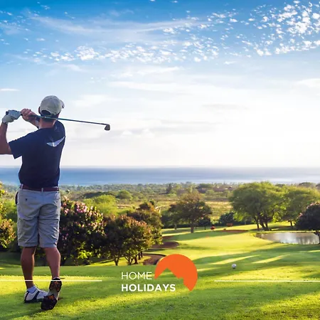 #165 Liberdade 105 By Holidays 公寓